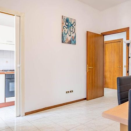 Guest Planet - Intero Bilocale Crescenzago M2 Apartment Milan Exterior photo